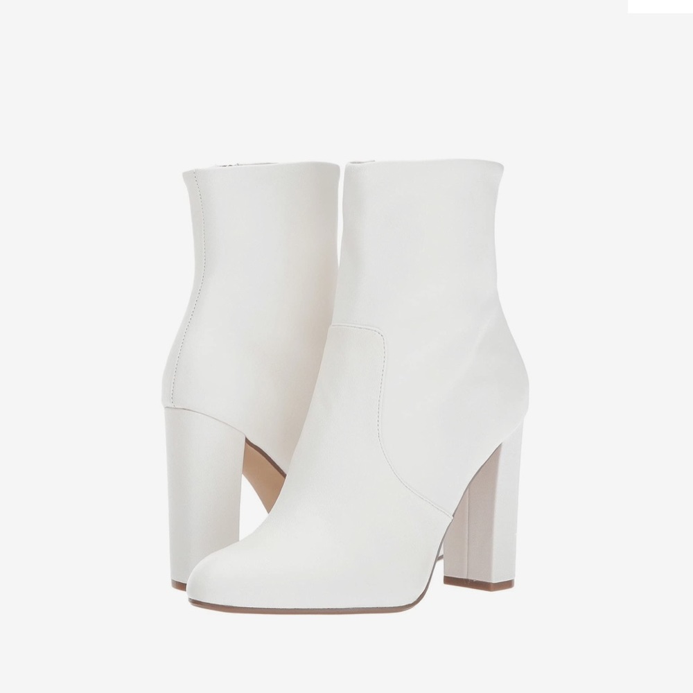 BNIB Steve Madden Editor Dress Bootie SIZE 8